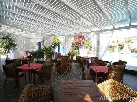 Dionysos Hotel 18